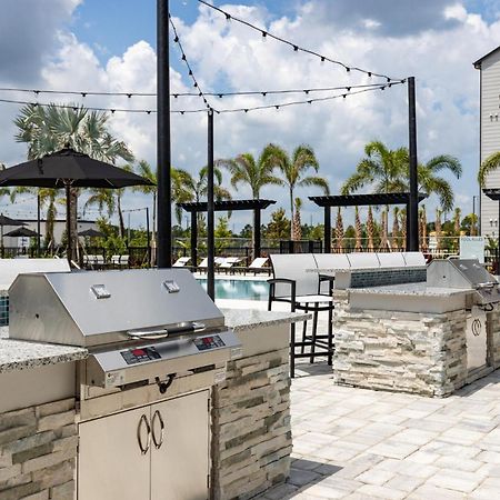 Complete Lush Green Apartment 10 Min To Parks Pets Allowed, Resort-Style Amenities オーランド エクステリア 写真